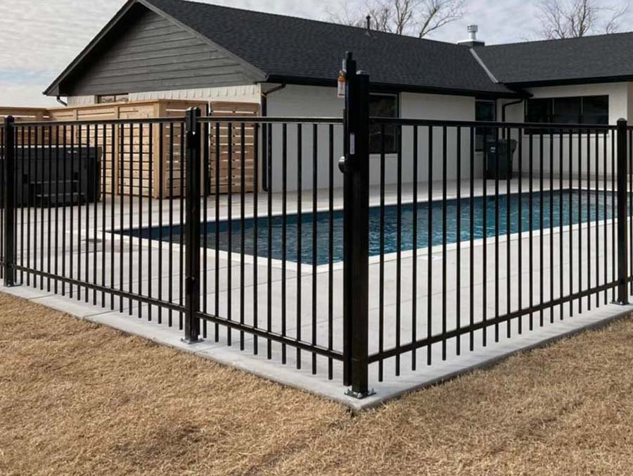 Bethany Oklahoma residential fencing contractor